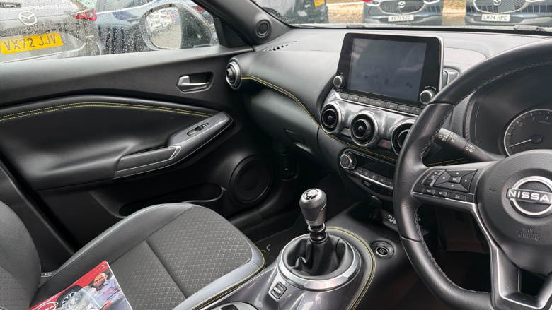 Nissan Juke 1.0 DiG-T 114 Kiiro 5dr Petrol Hatchback